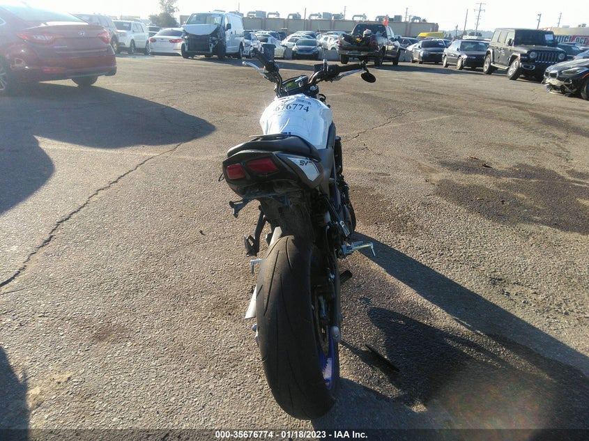 VIN JS1VP55A3H2100961 2017 SUZUKI SV650