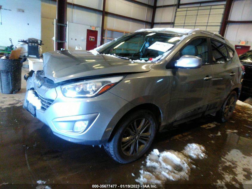 2015 HYUNDAI TUCSON SE - KM8JUCAG4FU098341