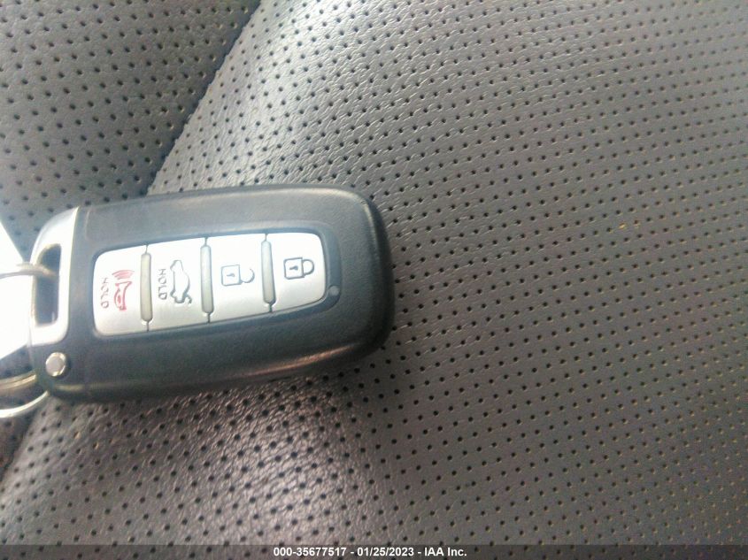 2013 HYUNDAI SONATA HYBRID LIMITED - KMHEC4A40DA074813