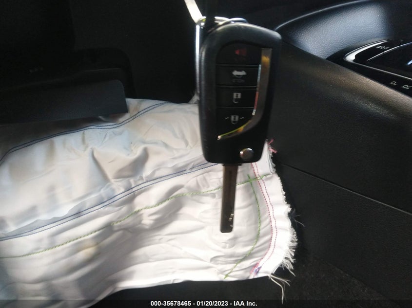 VIN 5YFEPRAE0LP029654 2020 TOYOTA COROLLA LE