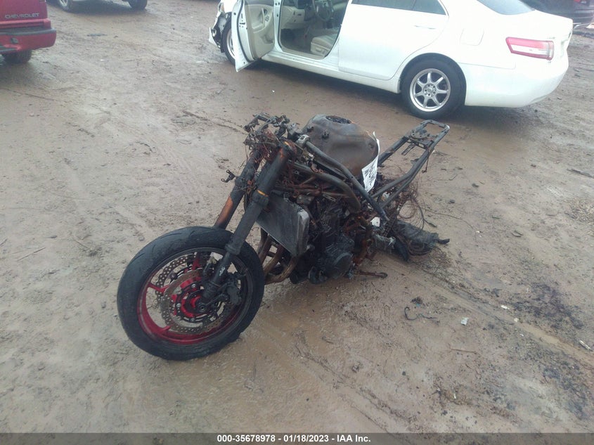 VIN ML5ZRDF10NDA54447 2022 KAWASAKI ZR900 F