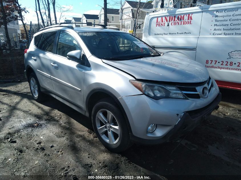 VIN JTMRFREV3DD027061 2013 TOYOTA RAV4 no.1