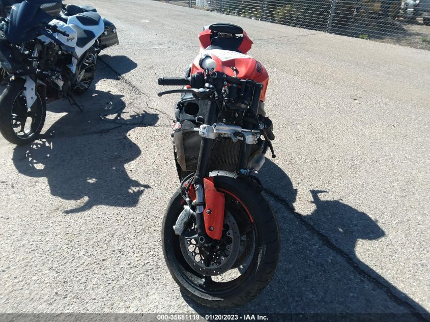 2022 SUZUKI GSX-R600 - JS1GN7FA8N7100462