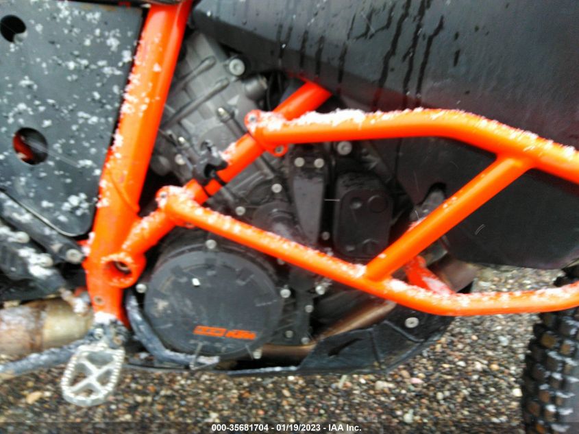 2015 KTM 1190 ADVENTURE R VBKV2940XFM925416