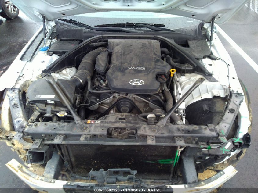 2015 HYUNDAI GENESIS 3.8L - KMHGN4JE8FU083420