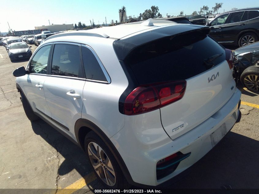 2022 KIA NIRO EV EX KNDCC3LG7N5138191