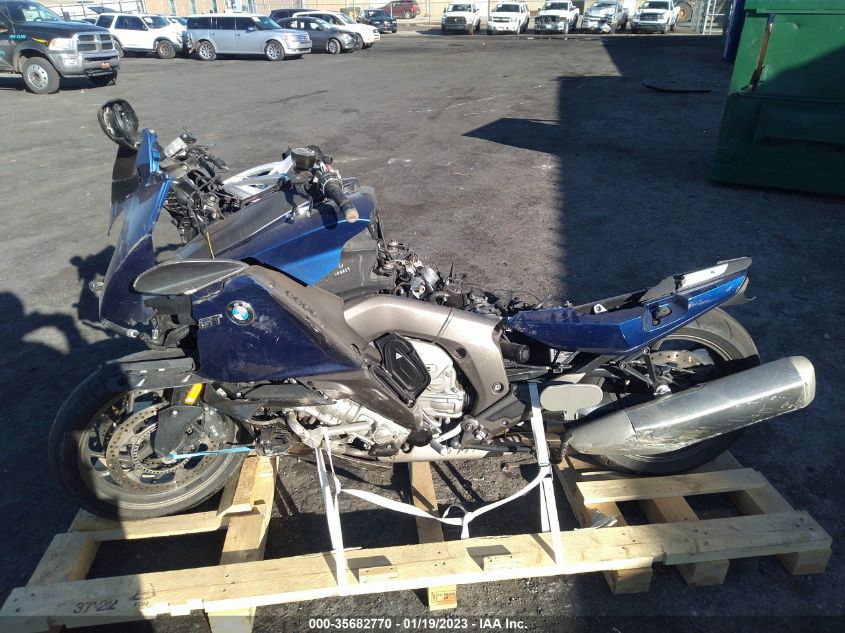2013 BMW K1600 GT WB1061102DZX81671