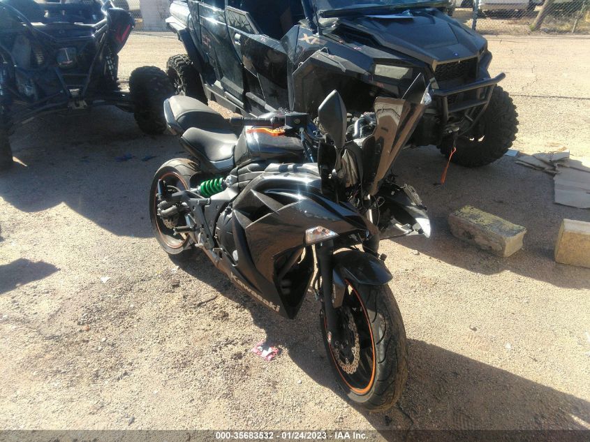 2016 KAWASAKI EX650 F - JKAEXEF15GDA26950
