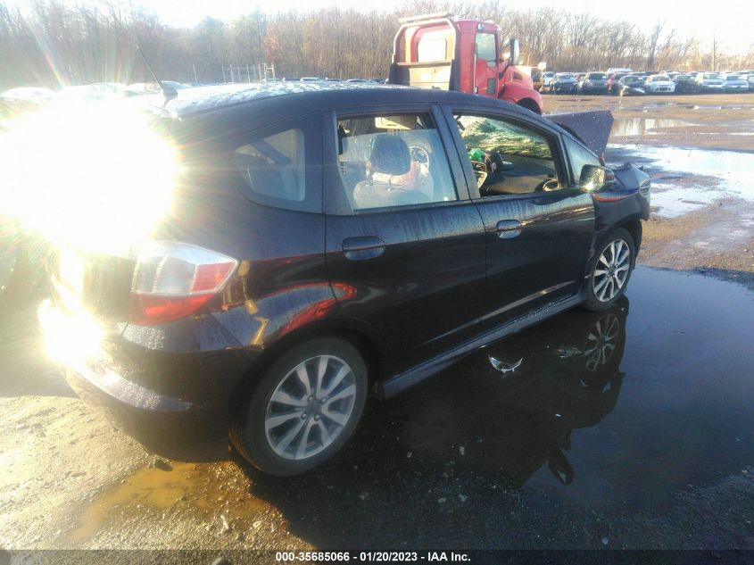 2013 HONDA FIT SPORT - JHMGE8H57DC066238