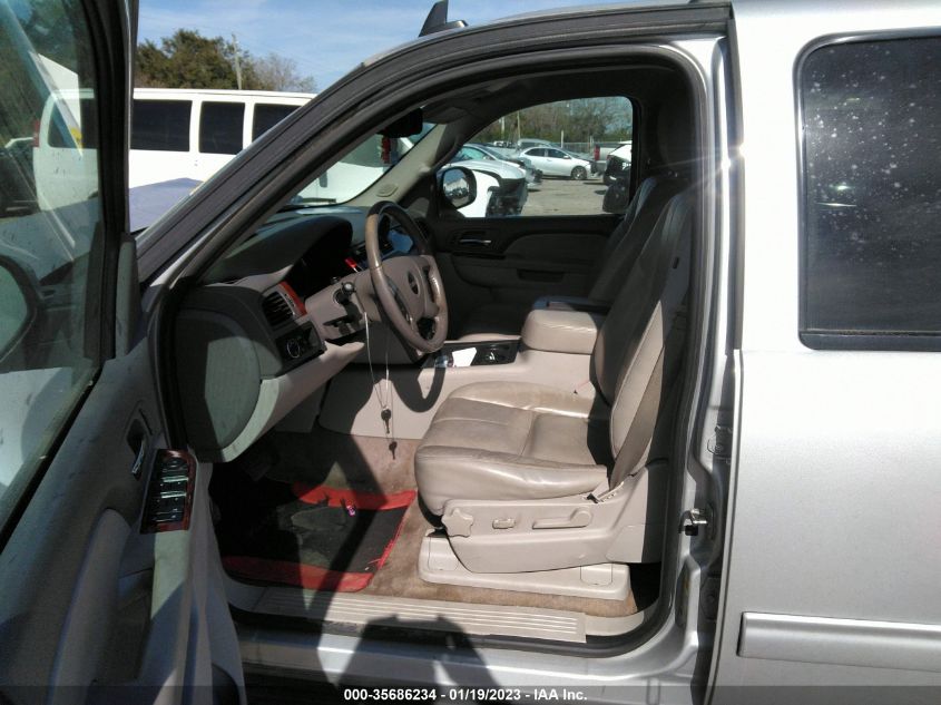 2013 GMC YUKON XL SLT 1GKS1KE01DR351256