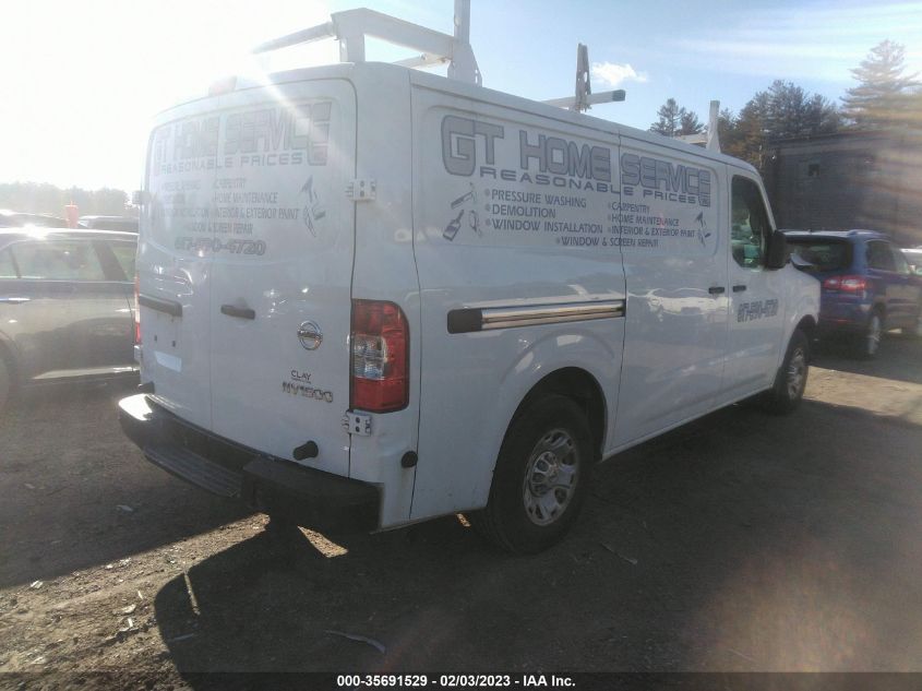 2015 NISSAN NV SV 1N6BF0KM2FN809032