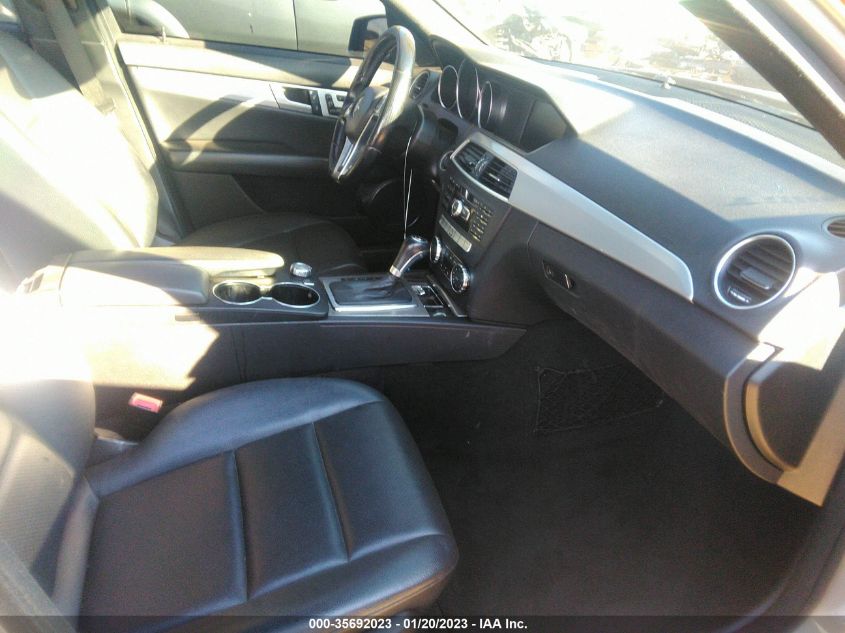 2013 MERCEDES-BENZ C-CLASS C 250 WDDGF4HB8DR259160