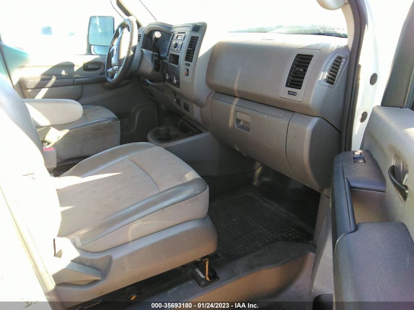 2014 NISSAN NV S/SV - 1N6AF0KX2EN106289