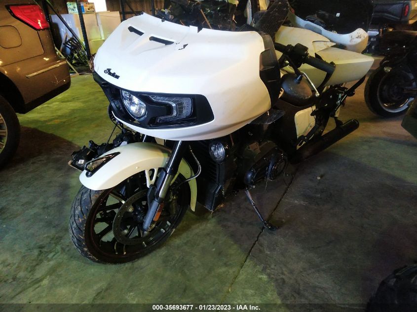 2021 INDIAN MOTORCYCLE CO. CHALLENGER DARK HORSE 56KLCDRR8M3400349