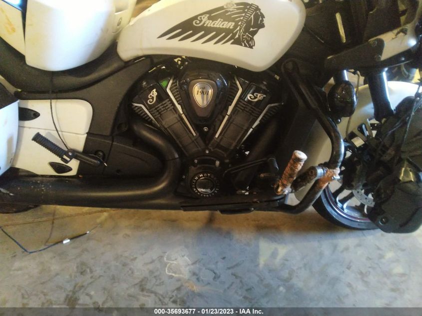 2021 INDIAN MOTORCYCLE CO. CHALLENGER DARK HORSE 56KLCDRR8M3400349