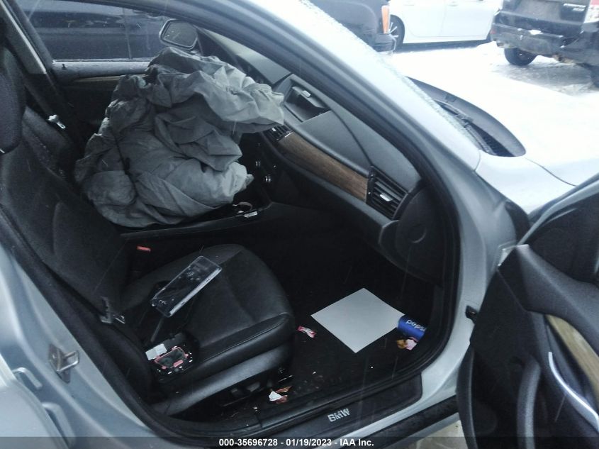 2013 BMW X1 XDRIVE28I WBAVL1C55DVR82270