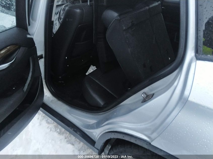 2013 BMW X1 XDRIVE28I WBAVL1C55DVR82270