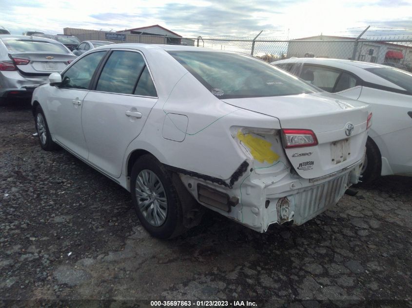 VIN 4T1BF1FK8EU350400 2014 TOYOTA CAMRY no.3