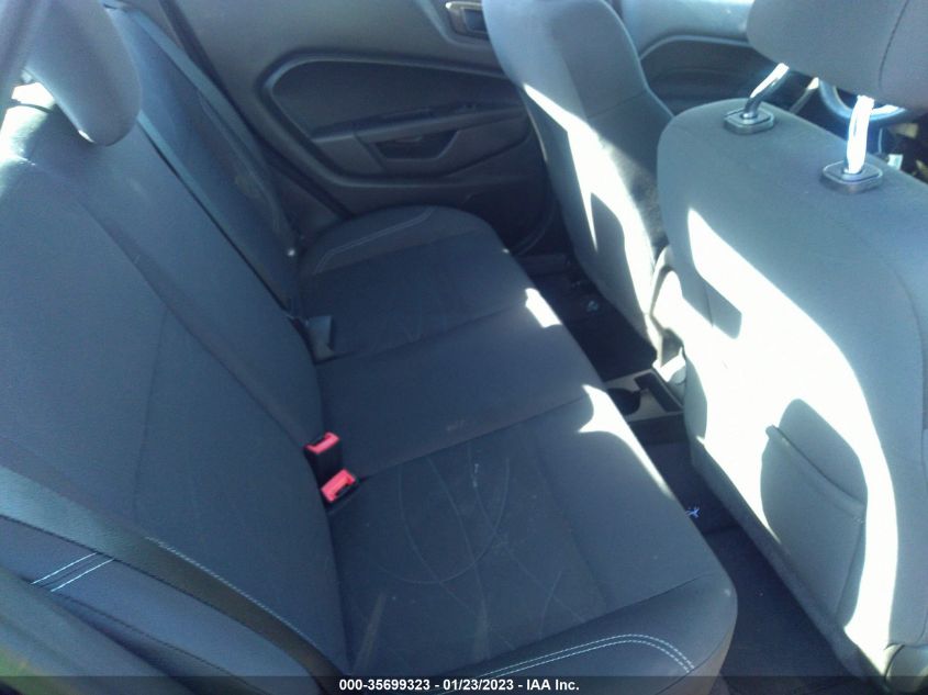 VIN 3FADP4BJ8KM152205 2019 FORD FIESTA SE