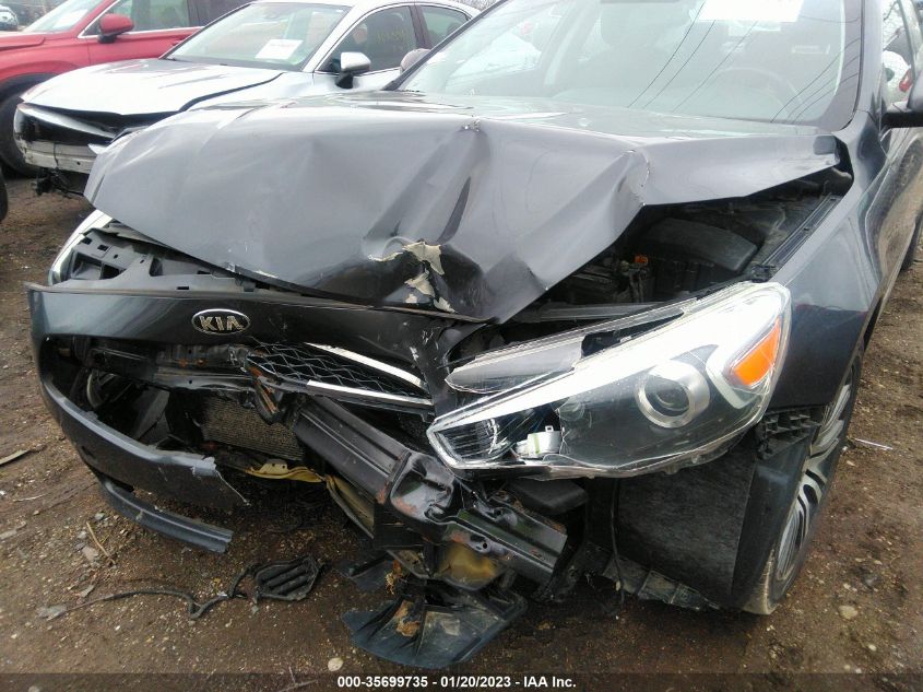 2015 KIA CADENZA PREMIUM KNALN4D79F5176826