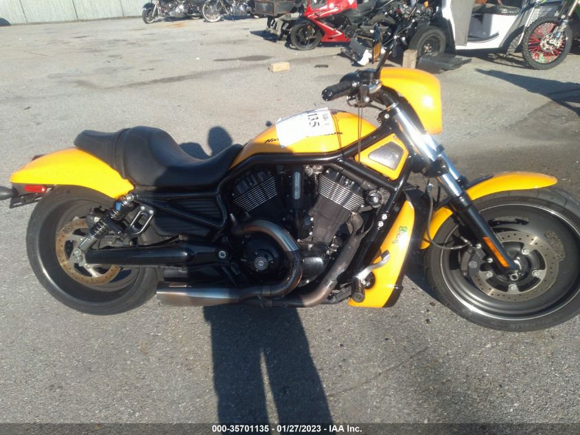2011 HARLEY-DAVIDSON VRSCDX 1HD1HHH18BC805219
