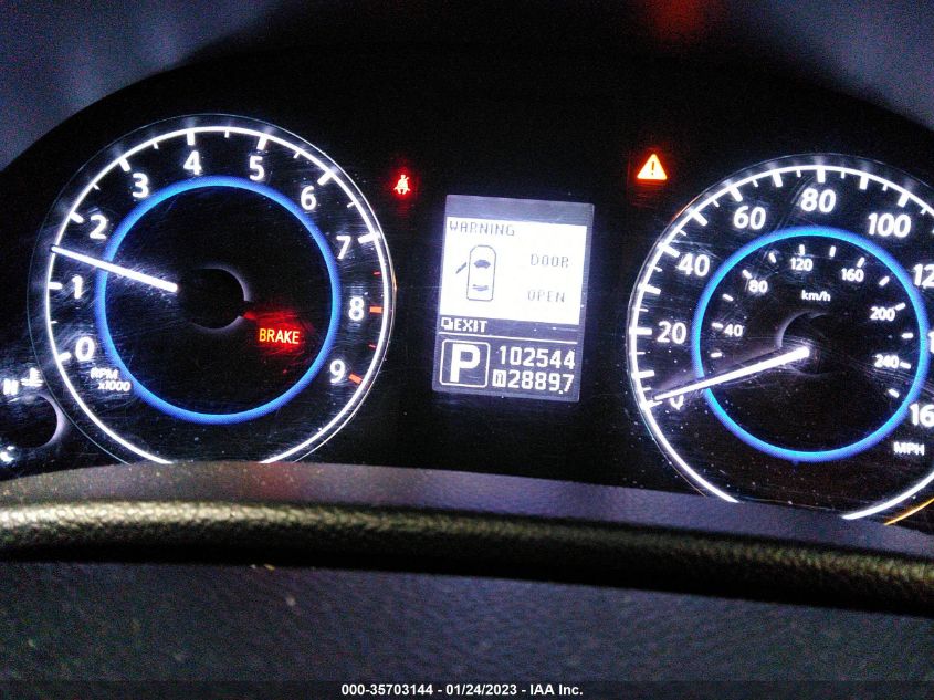 2015 INFINITI Q40 JN1CV6AP3FM580376
