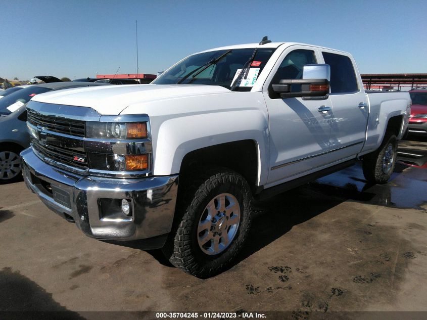 2015 CHEVROLET SILVERADO 2500HD LTZ 1GC1KWE88FF558216