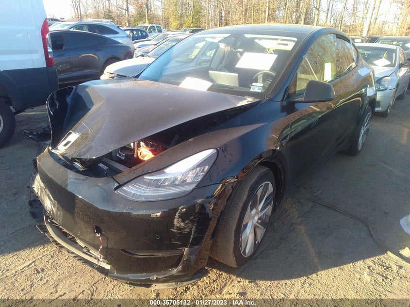 VIN 7SAYGDEE0NA014984 2022 TESLA MODEL Y LONG RANGE