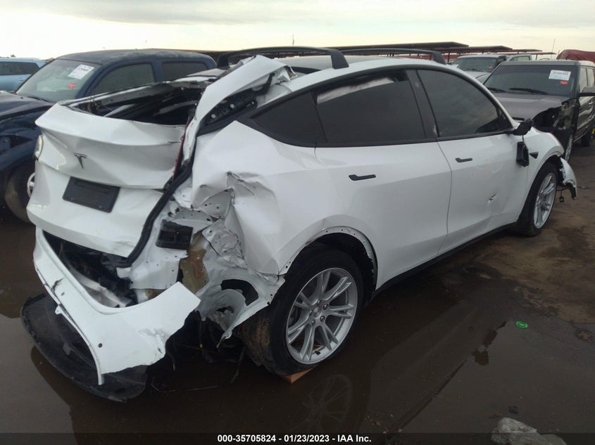 VIN 5YJYGDEE4MF273671 2021 TESLA MODEL Y LONG RANGE