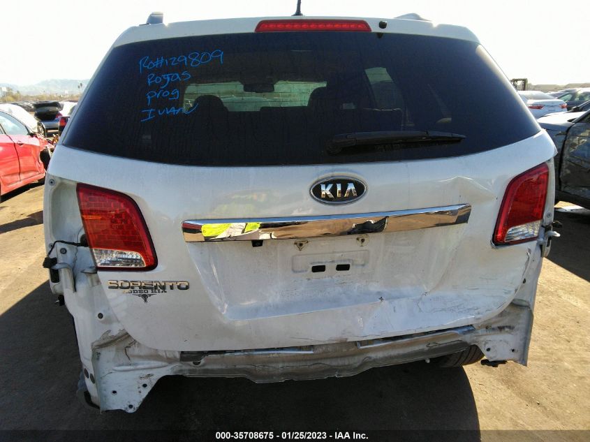 2013 KIA SORENTO LX - 5XYKT3A67DG413294