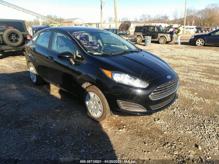 VIN 3FADP4AJ3JM133674 2018 FORD FIESTA no.1