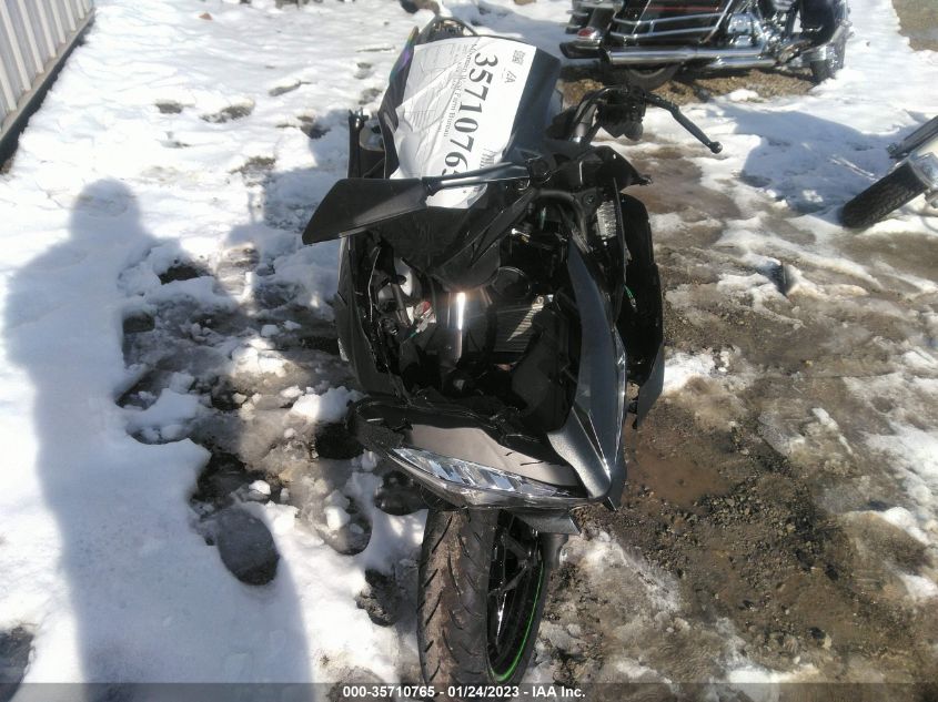 2022 KAWASAKI EX400 JKAEXKG13NDAE3333