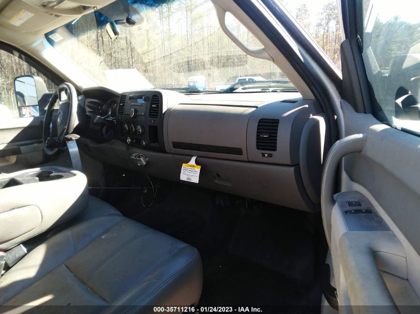 2013 CHEVROLET SILVERADO 2500HD WORK TRUCK - 1GB2CVCG5DZ309376
