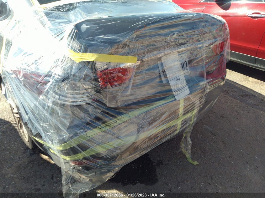 Image 6 of 2015 LEXUS ES 350  salvage vehicle - Lot #35712056 at IAAI