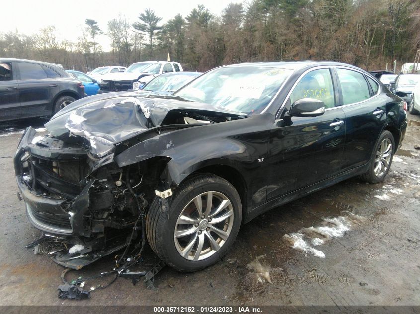 2015 INFINITI Q70 - JN1BY1AR8FM560857