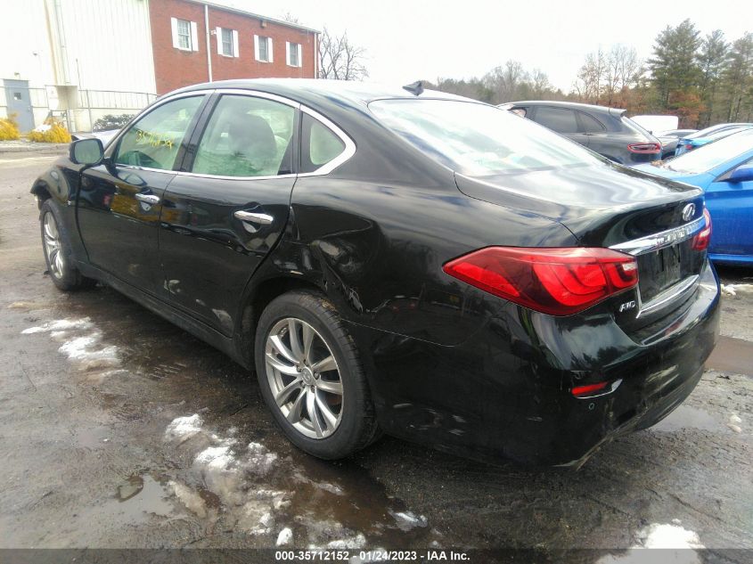 2015 INFINITI Q70 - JN1BY1AR8FM560857