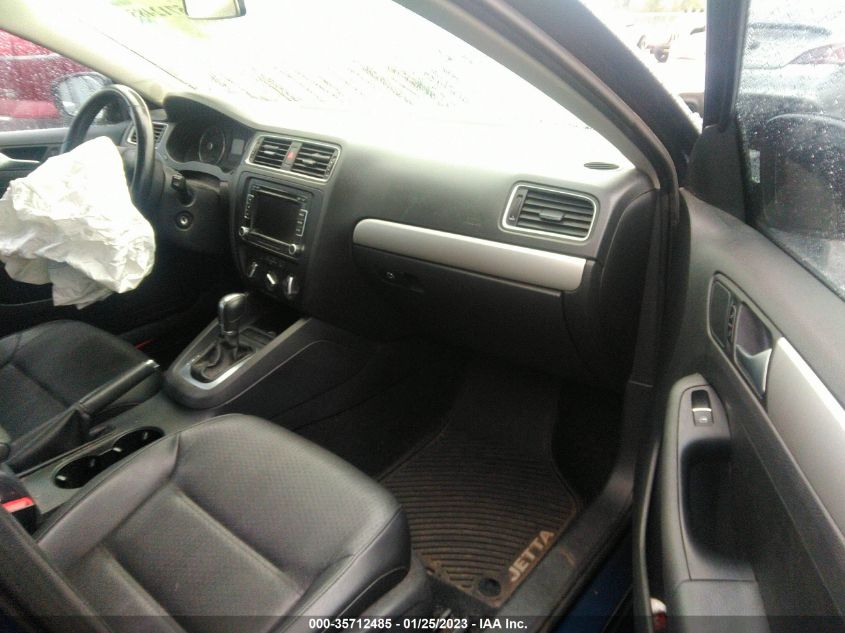 2013 VOLKSWAGEN JETTA SEDAN SE W/CONVENIENCE/SUNROOF 3VWDX7AJ0DM254451
