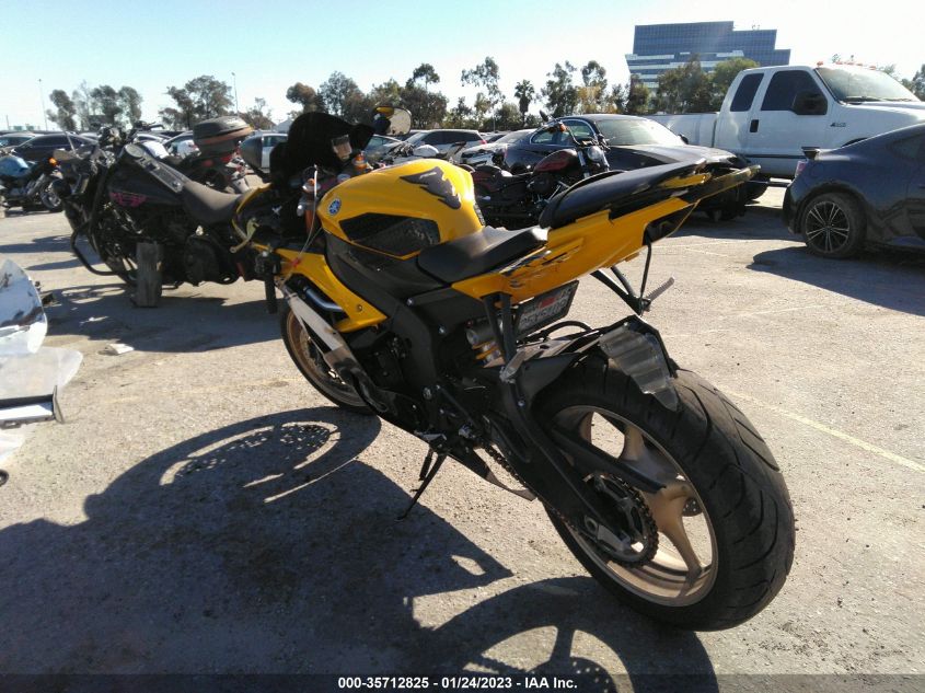 2016 YAMAHA YZFR6 C JYARJ16Y1GA010415