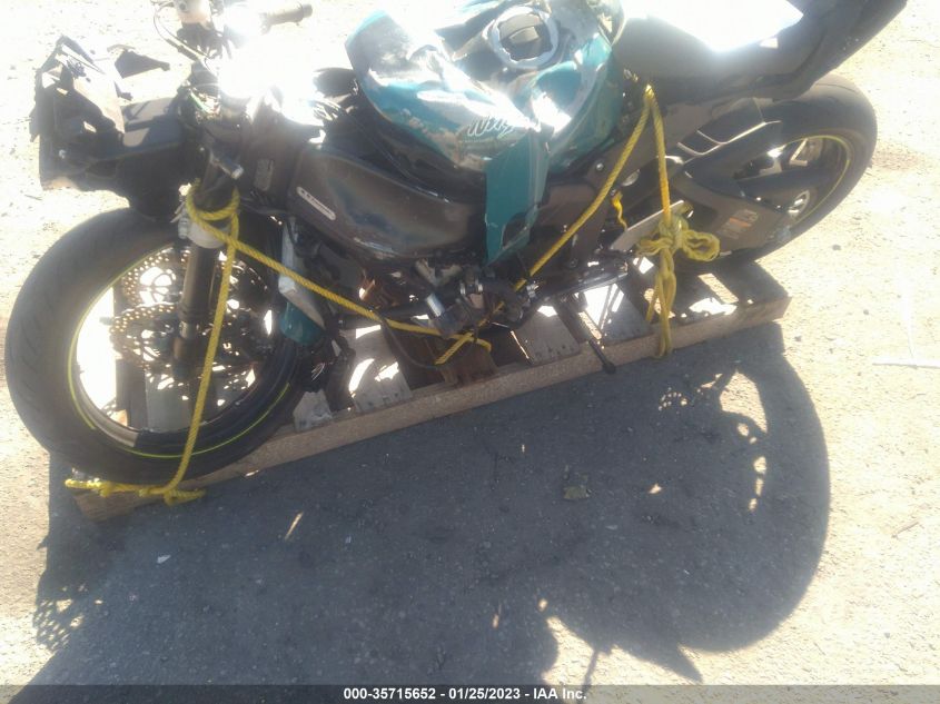 2021 KAWASAKI ZX636 K JKBZXJH19MA008741
