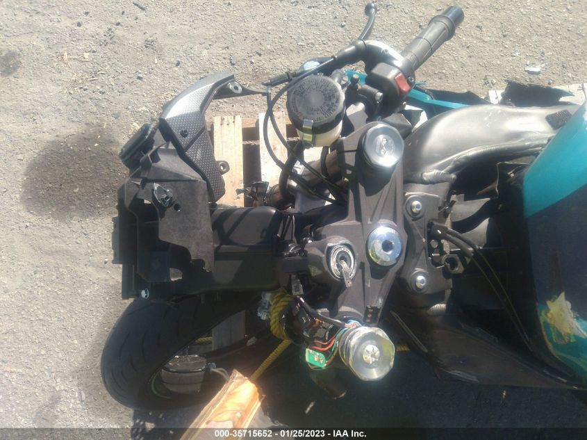 2021 KAWASAKI ZX636 K JKBZXJH19MA008741