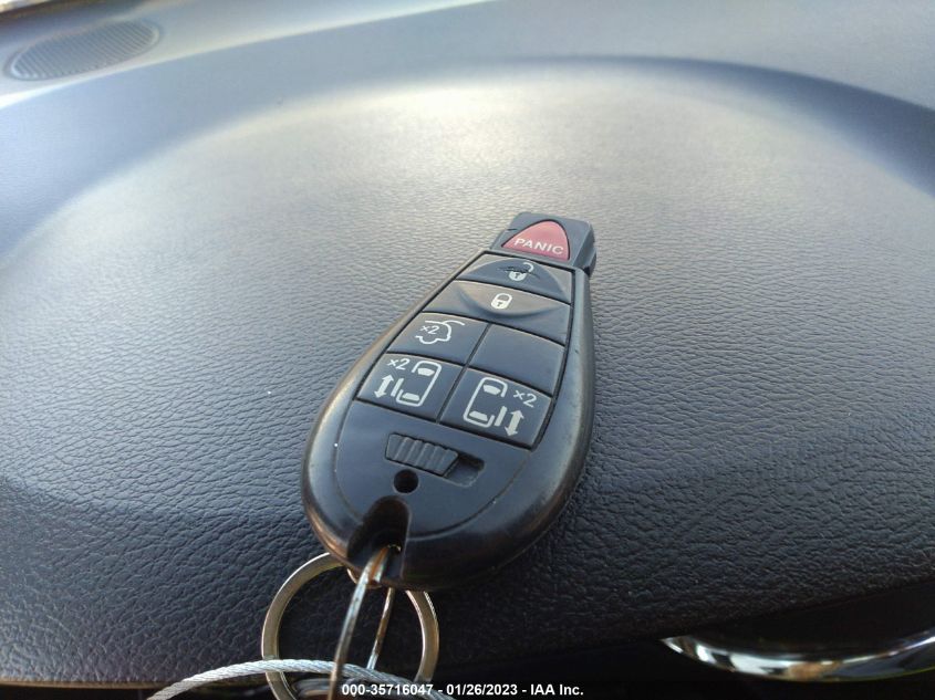 2014 CHRYSLER TOWN & COUNTRY TOURING - 2C4RC1BG2ER383287