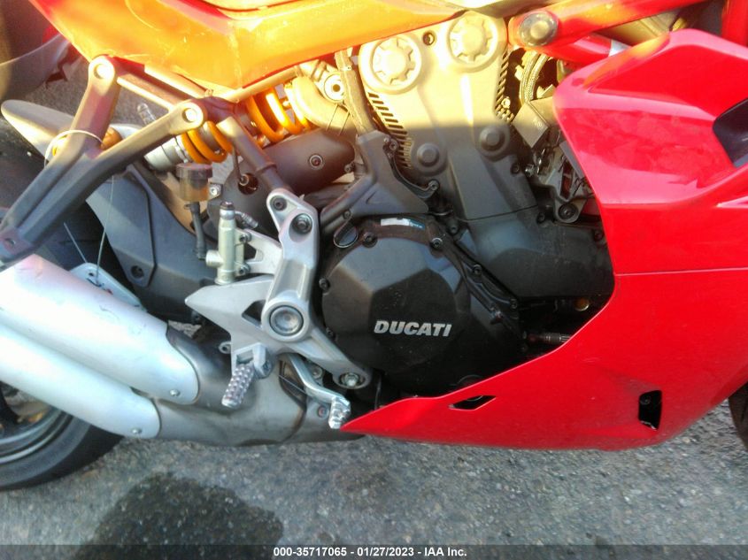 2021 DUCATI SUPERSPORT ZDMVABDS9MB000636