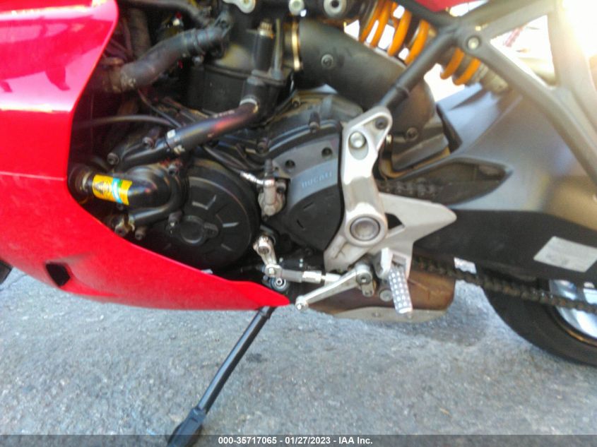 2021 DUCATI SUPERSPORT ZDMVABDS9MB000636
