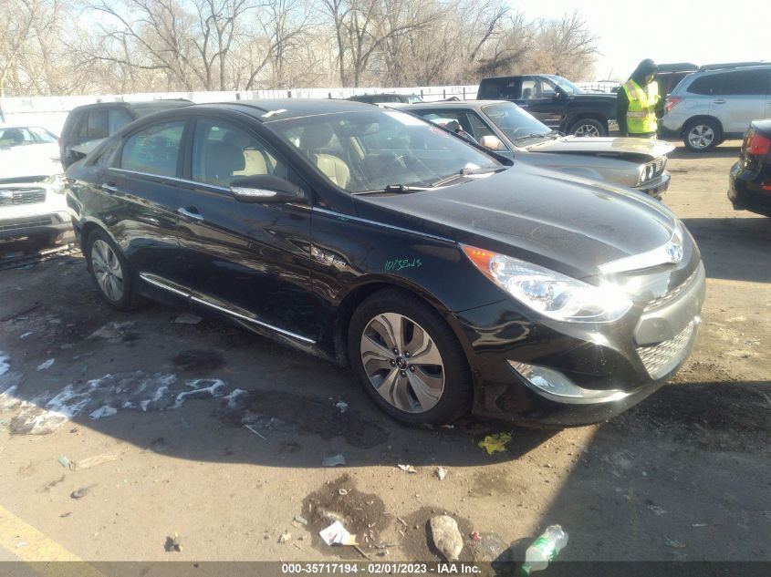 2013 HYUNDAI SONATA HYBRID LIMITED - KMHEC4A44DA101155