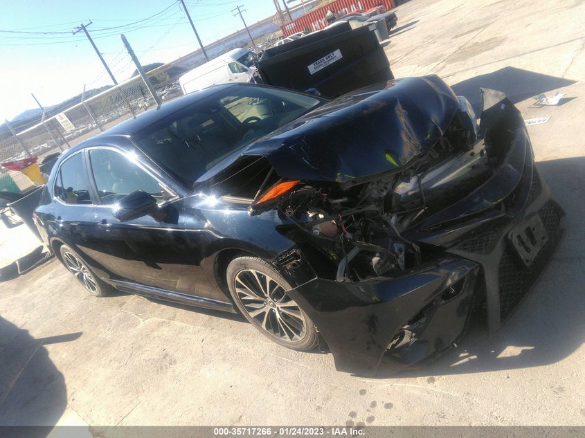 JTNB11HKXJ3037733 TOYOTA CAMRY LE/SE/XLE/L 2018