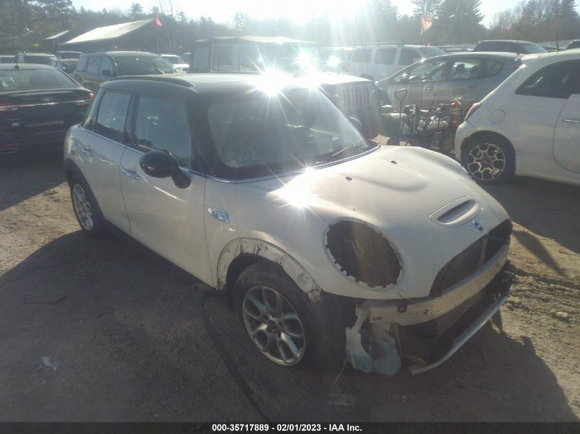 2015 MINI COOPER HARDTOP 4 DOOR S - WMWXU3C55F2B59458