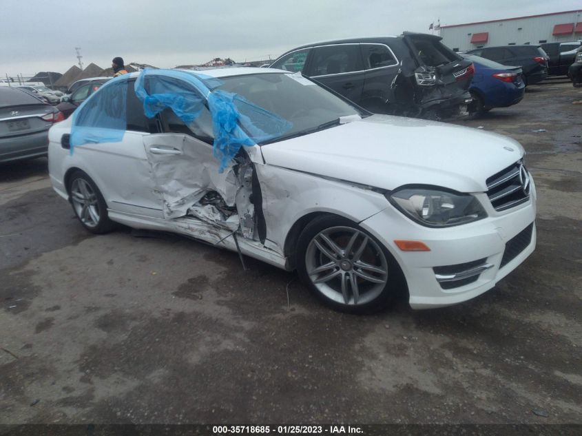 2014 MERCEDES-BENZ C-CLASS C 250 - WDDGF4HB3ER316334