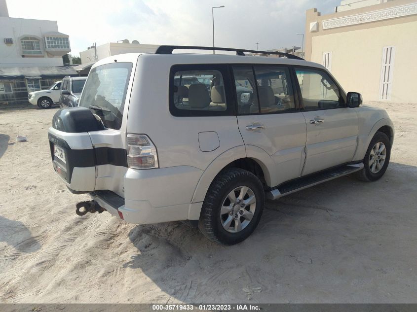 2017 MITSUBISHI PAJERO JE4MR62N8HHJ71492