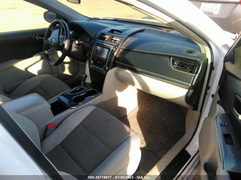 2014 TOYOTA CAMRY HYBRID LE/XLE/SE LIMITED EDITION 4T1BD1FK4EU099140