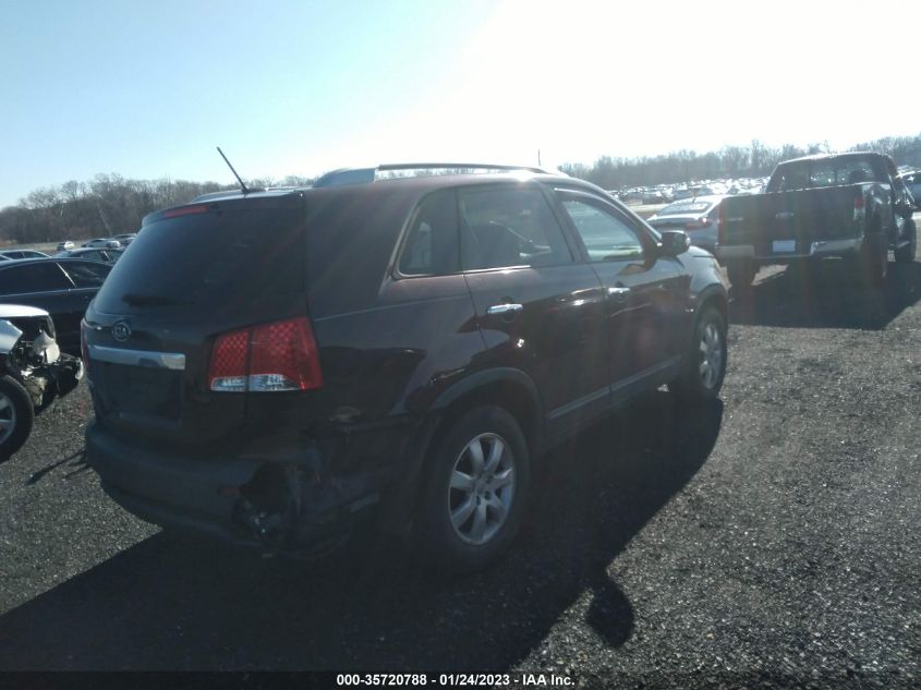 2013 KIA SORENTO LX - 5XYKT3A69DG381884